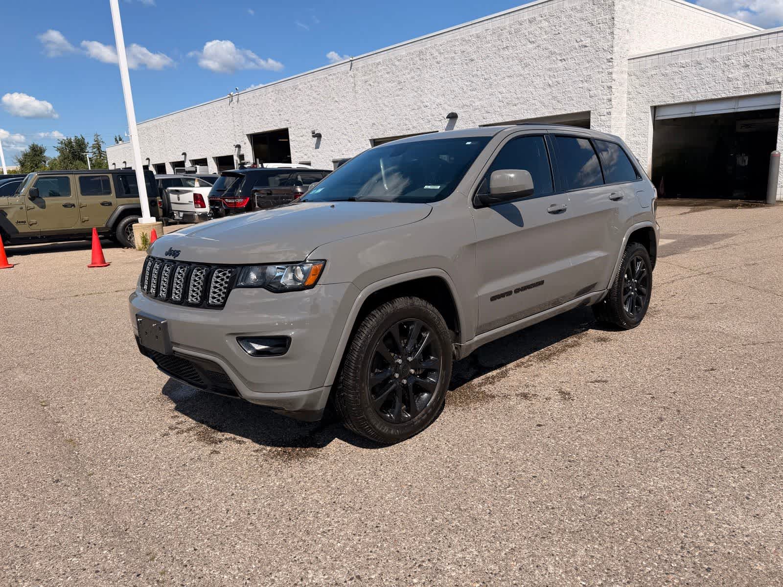 jeep grand cherokee 2021 1C4RJFAGXMC592272 image jeep grand cherokee 2021 1C4RJFAGXMC592272 image